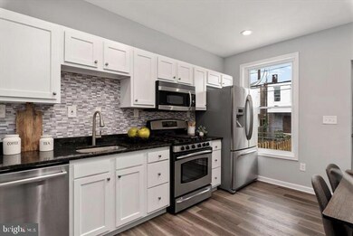 822 N Streeper St, Baltimore, MD 21205 - photo 5