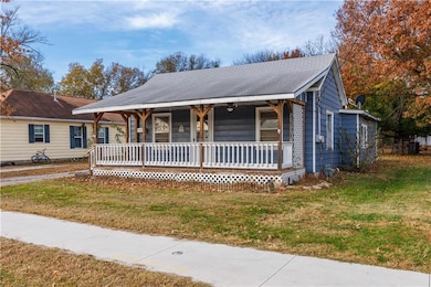 1607 N 8th St, Neodesha, KS 66757 - photo 2