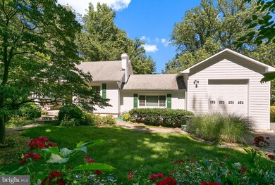 422 Great Falls St, Falls Church, VA 22046 - photo 2