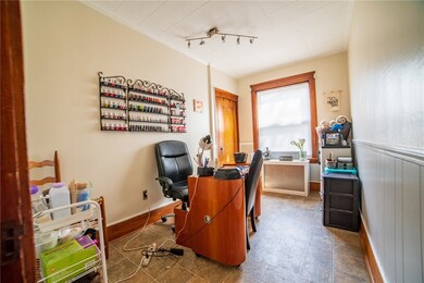 Small first bedroom/hobby space unit 1