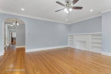 6220 N Francisco Ave unit 2N, Chicago, IL 60659 - photo 4