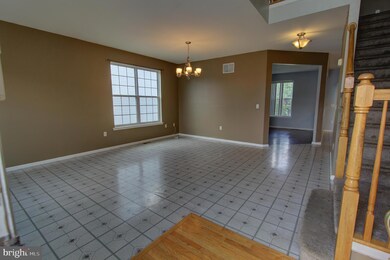 4 Lord Ln, West Deptford, NJ 08086 - photo 3
