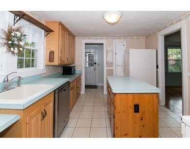 168 Myrtle St, Rockland, MA 02370 - photo 6