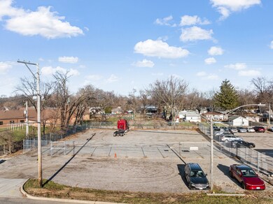 2427 Plainfield Rd, Joliet, IL 60435 - photo 4