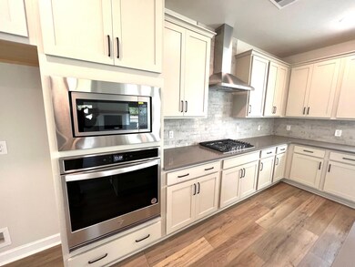 605 Cavour Ct, Summerville, SC 29486 - photo 3