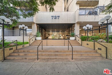 Richmore Gardens Twin Towers unit 1002, Los Angeles, CA 90005 - photo 5