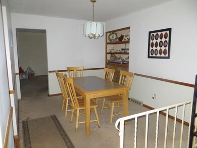 Dining Rm