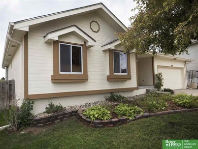 12601 Meredith Ave, Omaha, NE 68164 - photo 2