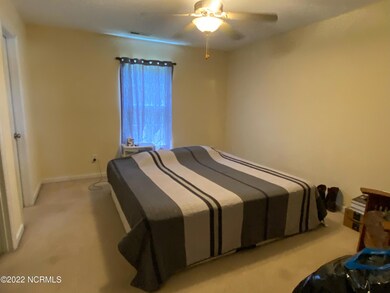 DEF56881-624E-4D5B-BEFA-0DCEE2EEE81B