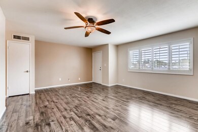 1238 N 24th St Mesa AZ 85213-large-006-0