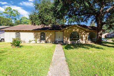 4202 Littleberry Rd, Houston, TX 77088 - photo 4