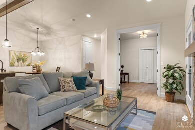 7835GateCreekDr(4of23)