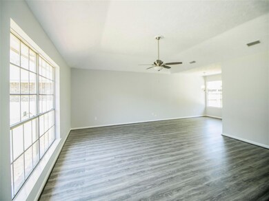 16302 Summer Dawn Ln, Houston, TX 77095 - photo 3