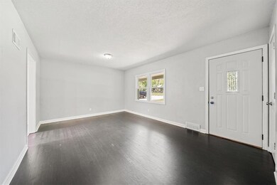 11305 W 70th St, Shawnee, KS 66203 - photo 4