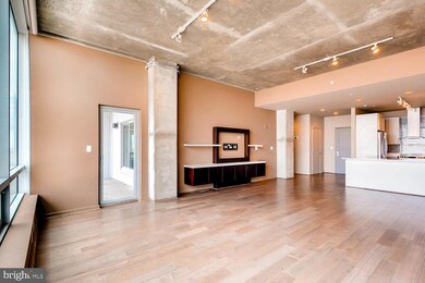 Silo Point unit 713, Baltimore, MD 21230 - photo 5