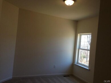 117 E 1st St unit 8, Wind Gap, PA 18091 - photo 5