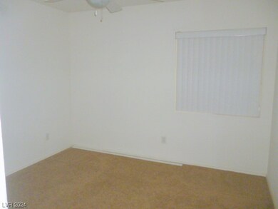 2710 Frecco Cavern Ct, Henderson, NV 89052 - photo 5