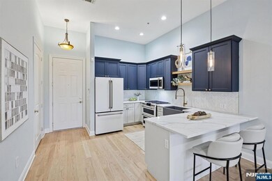 186 Walnut St unit 114, Bloomfield, NJ 07003 - photo 2