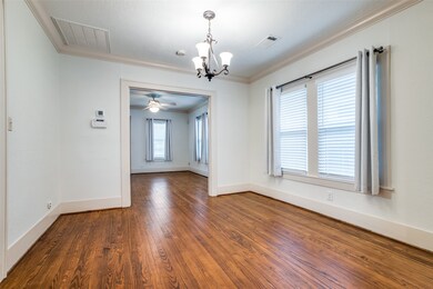 621 Aurora St, Houston, TX 77008 - photo 7