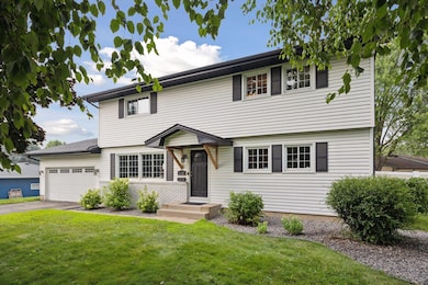 8300 24th Ave N, Golden Valley, MN 55427 - photo 3