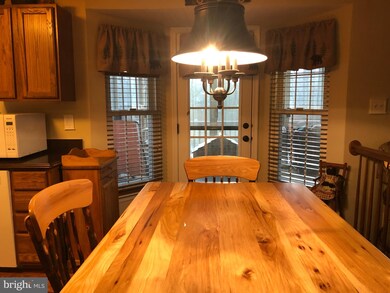 15504 Clayburn Dr, Laurel, MD 20707 - photo 7