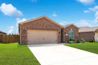 20711 Round Key Dr, Hockley, TX 77447 - photo 2