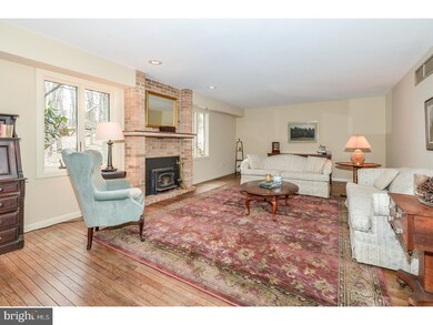 6079 Schlentz Hill Rd, Pipersville, PA 18947 - photo 4