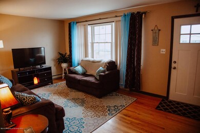 42 Shady Ln, Olyphant, PA 18447 - photo 4