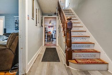 8 Myrtle St, Somersworth, NH 03878 - photo 3