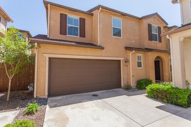 2349 La Villa Way, Redding, CA 96003 - photo 2