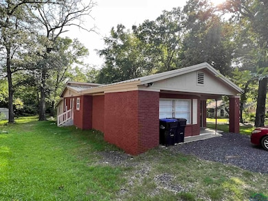 1125 Pine Bluff Dr unit 1125 Pine Bluff Dr, Longview, TX 75604 - photo 2