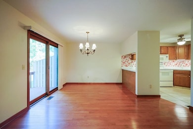 2 Victoria Dr unit 1, Auburn, MA 01501 - photo 5