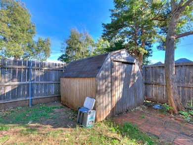 412 N Baumann Ave, Edmond, OK 73034 - photo 6