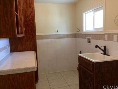 2519 E 133rd St, Compton, CA 90222 - photo 7