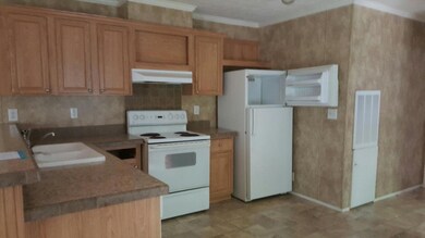 371 Mayfield Ln, Stewart, TN 37175 - photo 6