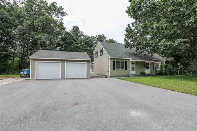 42 Dale Rd unit A, Hooksett, NH 03106 - photo 2
