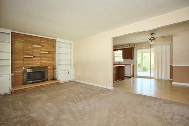 7807 Cecilia Way, Louisville, KY 40219 - photo 4