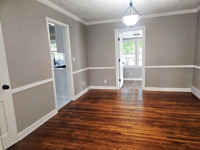 215 Robert Ave, Rockford, IL 61107 - photo 7