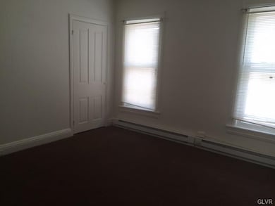 138 N 12th St unit 2, Allentown, PA 18102 - photo 4