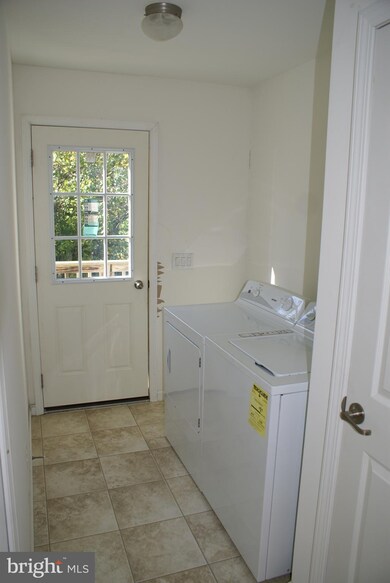 308 Hillcrest Dr, Warfordsburg, PA 17267 - photo 6