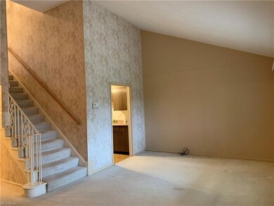 25420 Country Club Blvd unit 6-5, North Olmsted, OH 44070 - photo 5