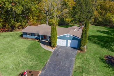 47 Juniper Ln, Framingham, MA 01701 - photo 3