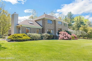 7 Mc Donald Ct, Red Bank, NJ 07701 - photo 2