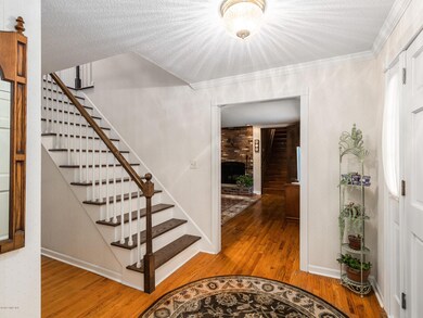 23 Shannon Ln, Cos Cob, CT 06807 - photo 5