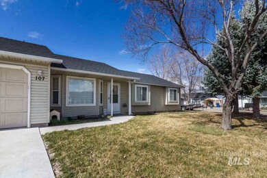 107 W Crestwood Dr, Nampa, ID 83686 - photo 4