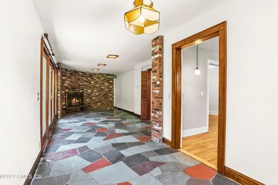 261 Pemberwick Rd, Greenwich, CT 06831 - photo 4