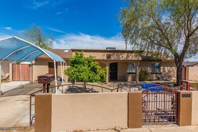 3101 N 45th Dr, Phoenix, AZ 85031 - photo 2