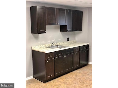 129 W Washington St, Paulsboro, NJ 08066 - photo 5