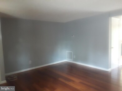 1115 Patriot Ln, Bowie, MD 20716 - photo 3