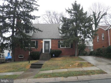 702 Sheridan St, Hyattsville, MD 20783 - photo 2